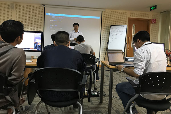 KHOÁ ANDROID  ( CASE STUDY INTERNET OF THINGS )