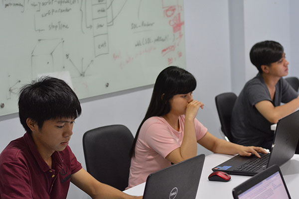 LẬP TRÌNH C++ KHOÁ 13