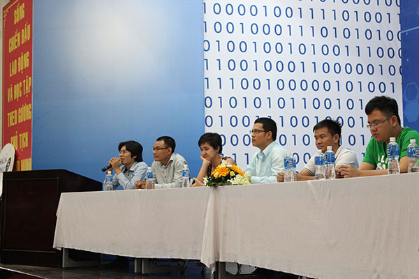 TƯ VẤN HƯỚNG NGHIỆP TẠI KHOA HỌC TỰ NHIÊN